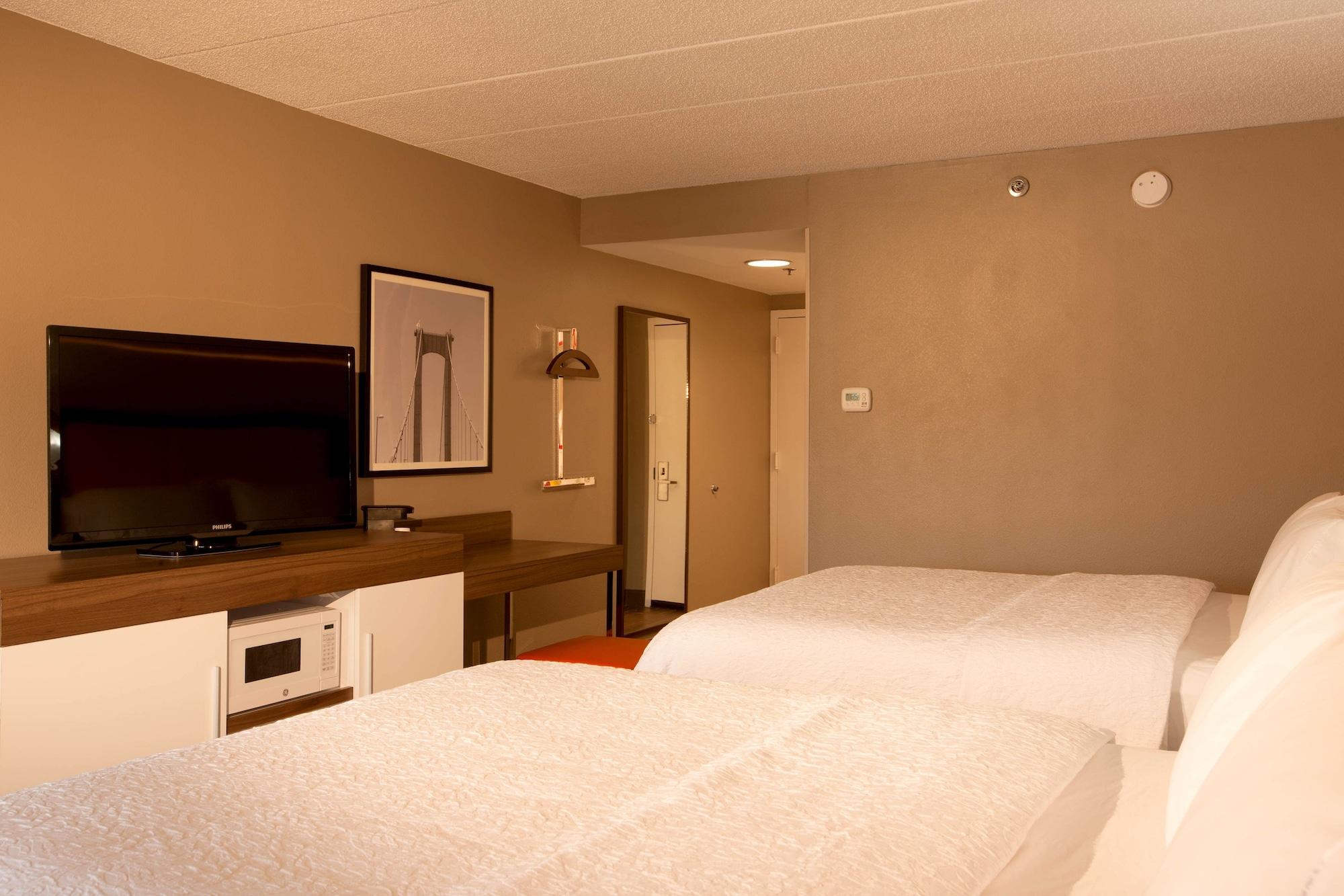 Hampton Inn Pennsville Εξωτερικό φωτογραφία