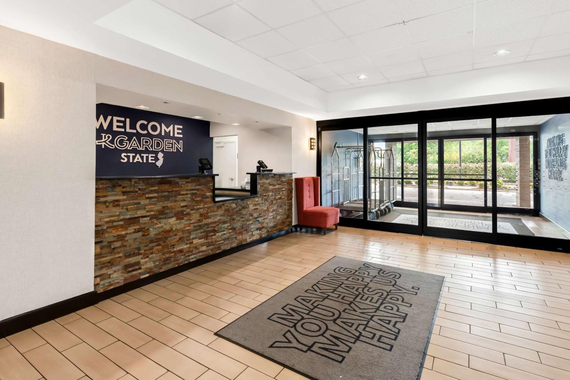 Hampton Inn Pennsville Εξωτερικό φωτογραφία