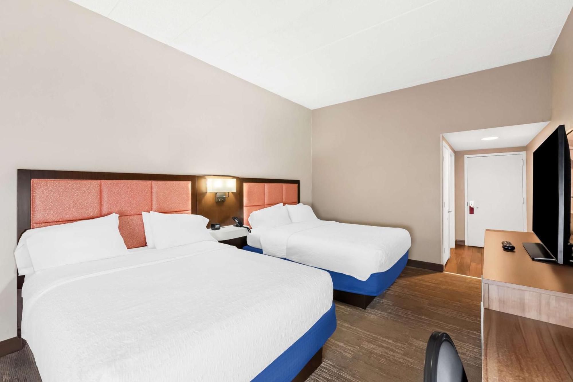 Hampton Inn Pennsville Εξωτερικό φωτογραφία
