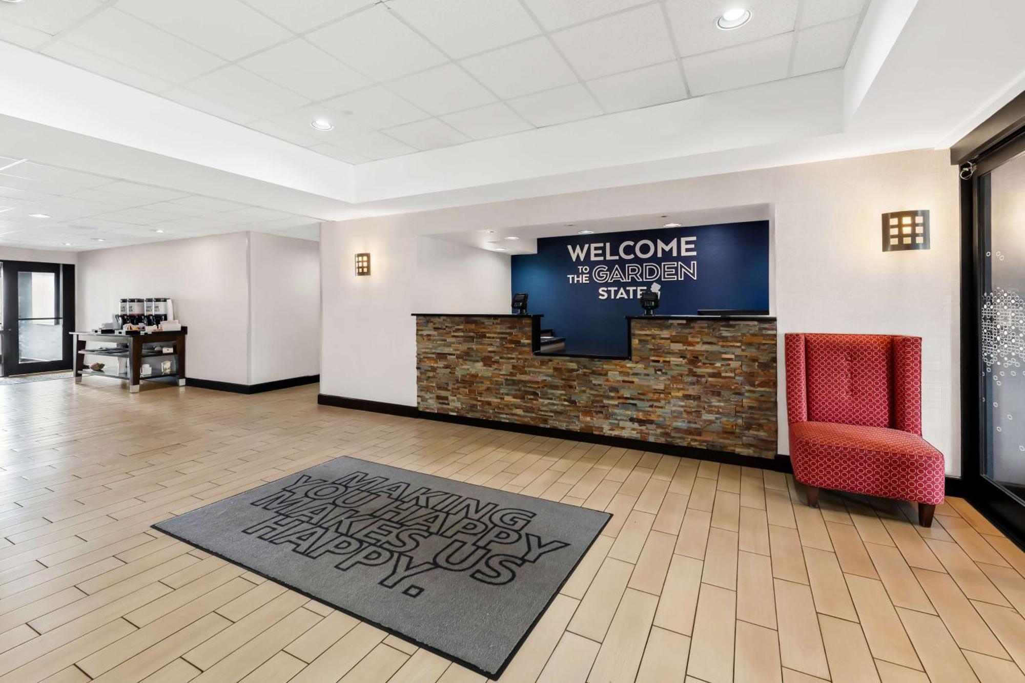 Hampton Inn Pennsville Εξωτερικό φωτογραφία